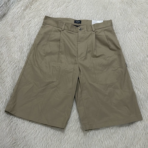 Parker school uniform men’s khaki shorts size 31 new - Picture 1 of 4